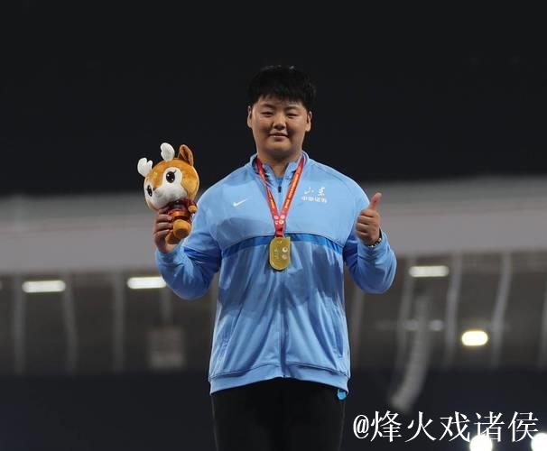 中国链球新星张家乐:追逐奥运最高荣耀 中国链球新星张家乐:追逐奥运最高荣耀